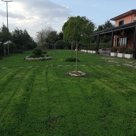 Salisu Country House Mignano Monte Lungo Экстерьер фото
